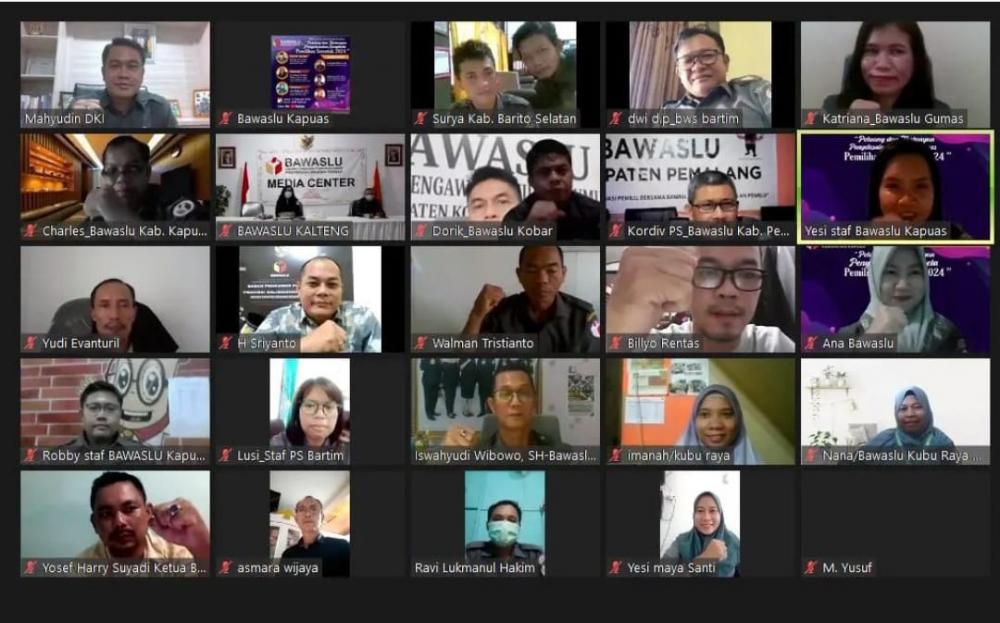 Bawaslu Kabupaten Kapuas Sebagai Pembuka Webinar Series Penyelesaian Sengketa Tahun 2022