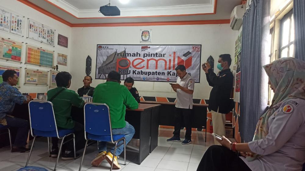 Banyak Pendaftar Calon Panwaslu Kabupaten Tercatut di SIPOL