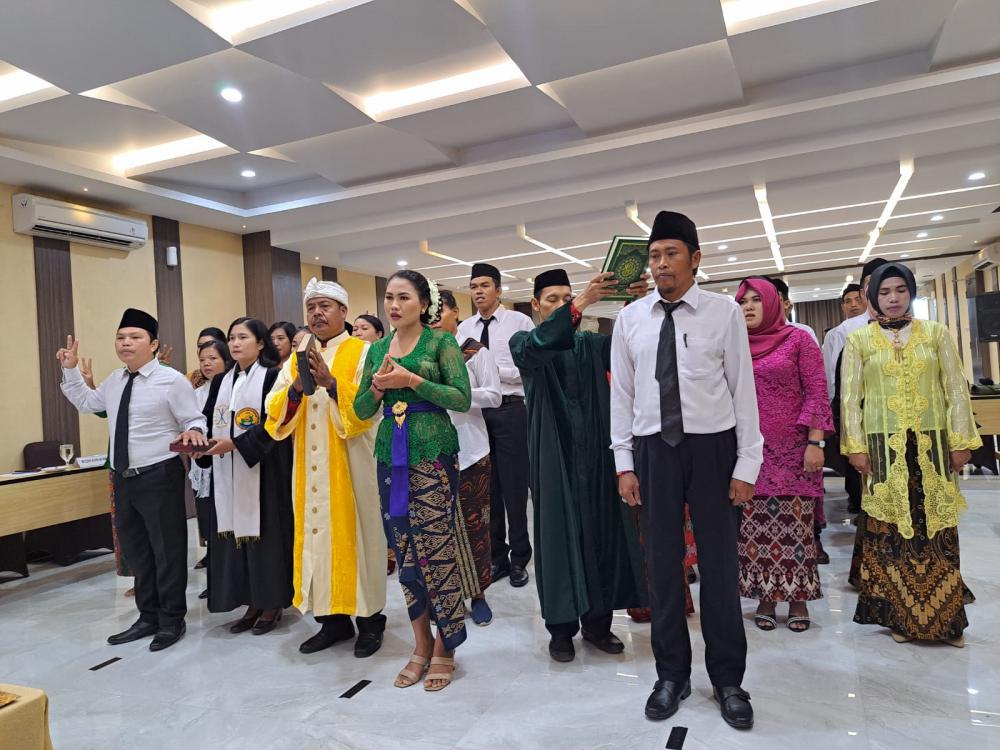 ANGGOTA PANWASLU KECAMATAN TERPILIH DILANTIK