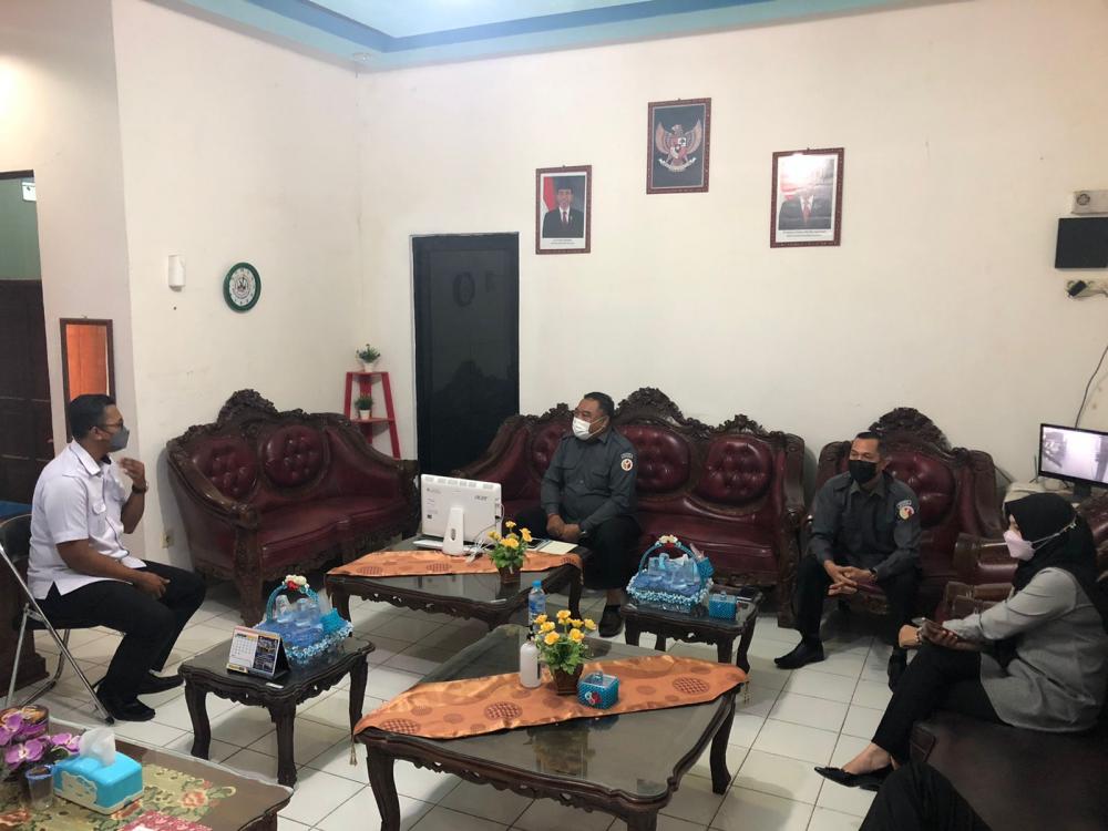 Kunjungan Kerja Terkait DPB bulan November di Disdukcapil Kabupaten Kapuas 