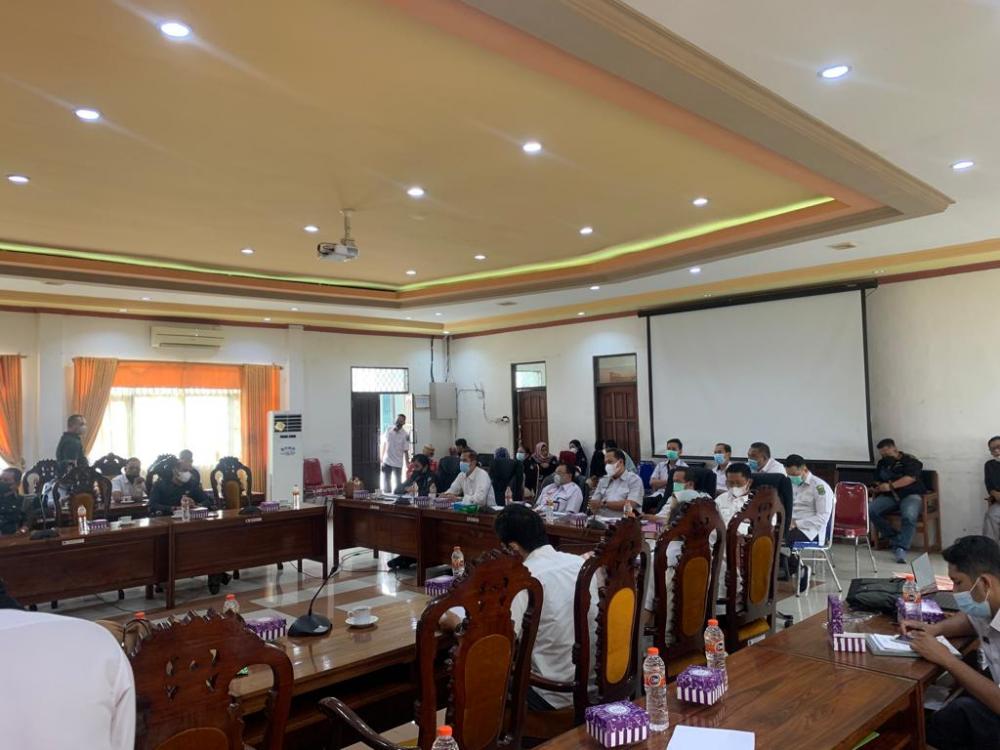 Rapat Rencana Anggaran Belanja (RAB) Pilkada 2024 di DPRD Kabupaten Kapuas  