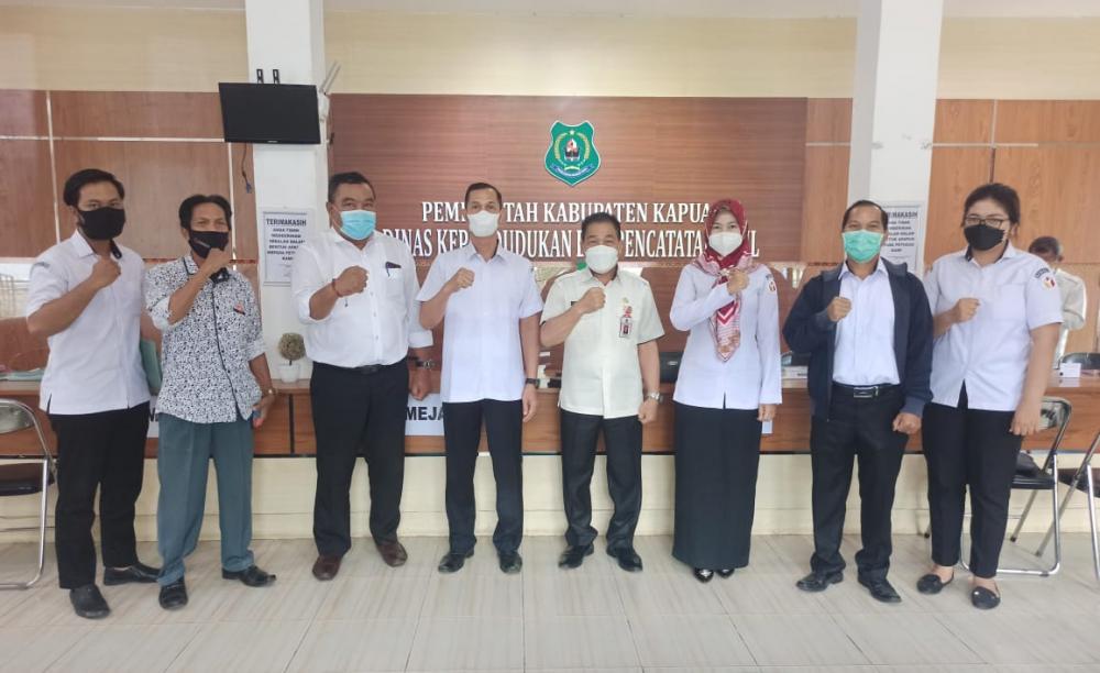 Kunjungan Kerja Disdukcapil Kabupaten Kapuas