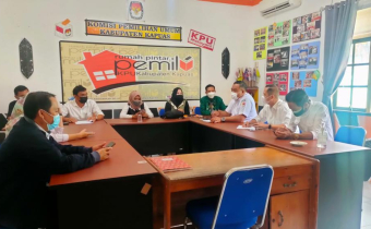 Koordinasi Data Pemilih Berkelanjutan Bulan November di KPU Kabupaten Kapuas