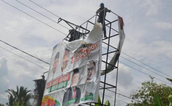 Penertiban Non APK (Alat Peraga Kampanye) Bawaslu Kabupaten Kapuas Kerahkan Jajaran Pengawasnya